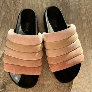 ROAM nude pink sliders